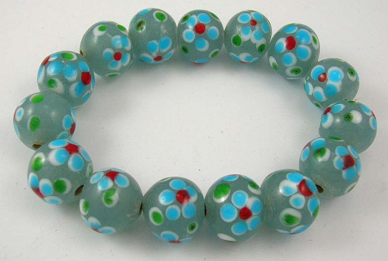wholesale online jewelry racelet store manufactured assorted color bead bracelet with flower pattern 