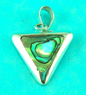 online wholesale outlet store delivers classic seashell pendant 