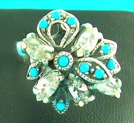 jewelry online shop partners distributed top fashion design ring with gemstone inlaid    