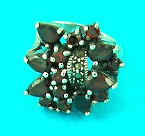 wholesale rhhinestone jewelry shop delivers dynamic style ring with gemstone inlaid    