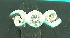 best jewlery wholesale trendy delivers top fashion designed round man-made diamond along with curve shape on the side    