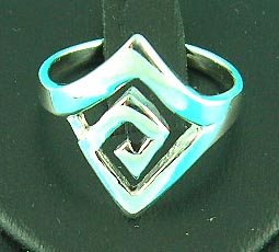 high class jewelry online store distribute supreme style angle twirl ring    